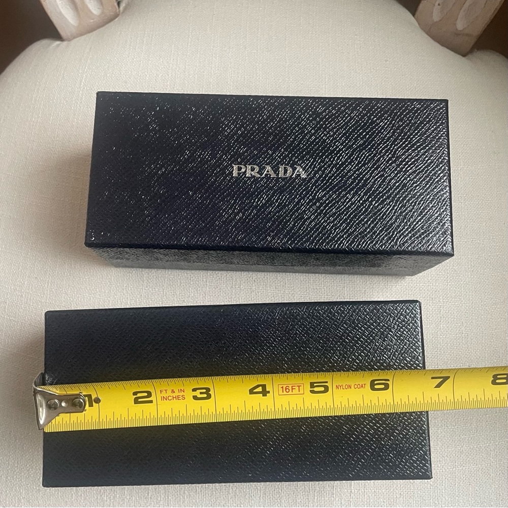 PRADA 2 eyeglasses boxes - Picture 7 of 8